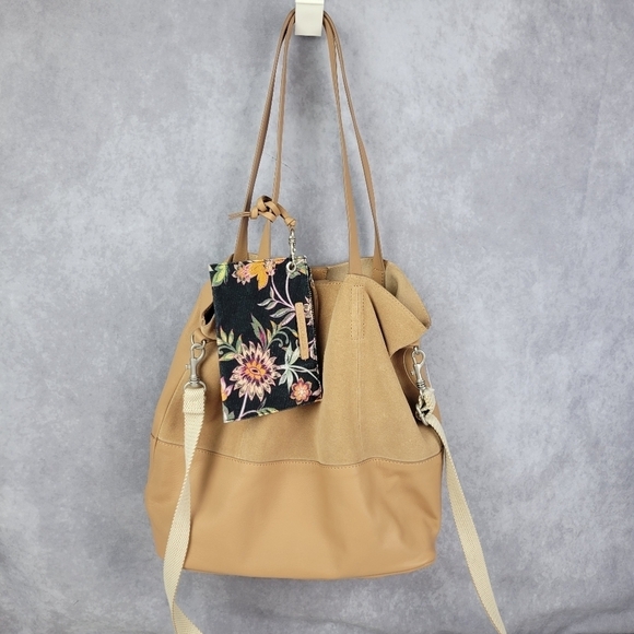 Lucky Brand Leather Suede Large Deep Shoulder Bag In Walnut cream - Picture 5 of 12